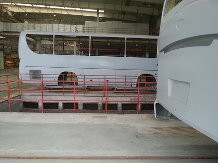 專用車涂裝生產線現場圖