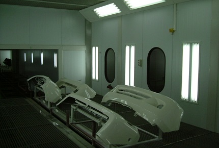 保險(xiǎn)杠文氏噴漆室